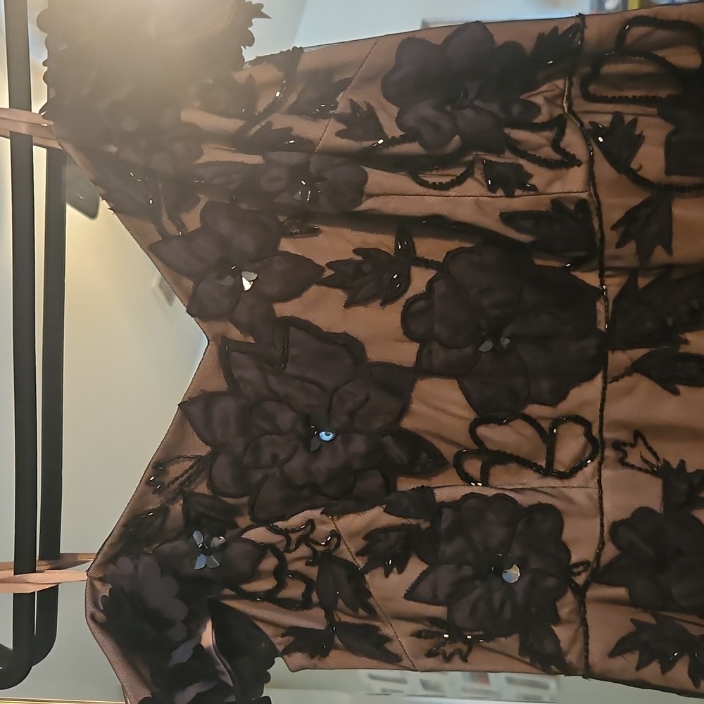Adrianna Papell Black and Tan Floral Maxi Dress - Picture 2 of 12